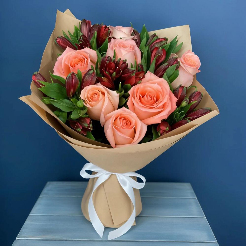 Букет цветов из: Розы и Альстромерии в Зилаир