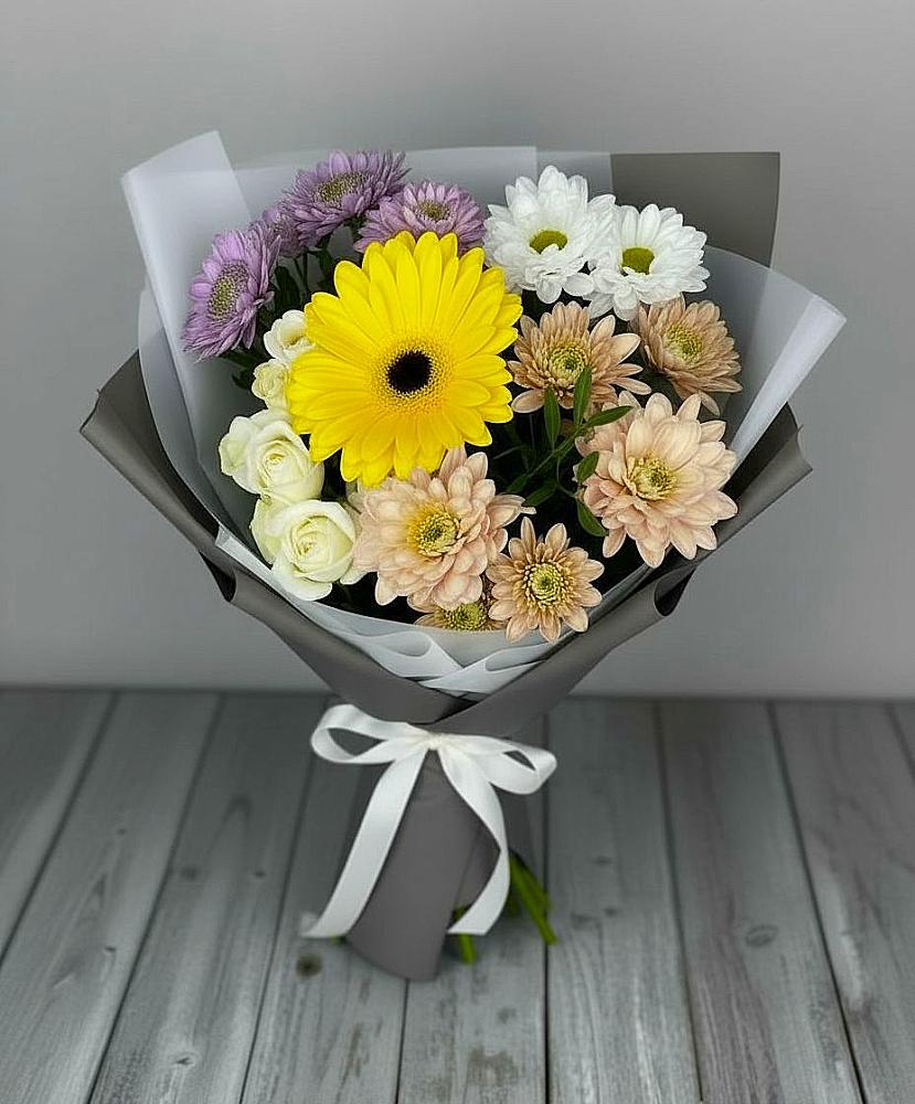 Букет цветов из: Розы, Герберы и Хризантемы в Зилаир