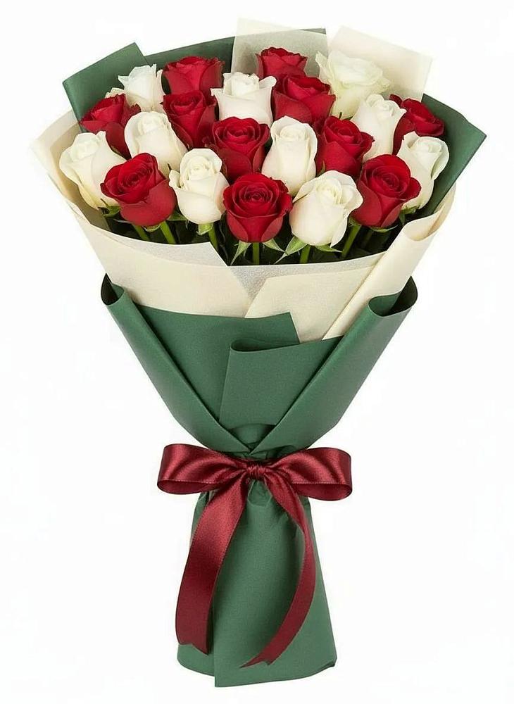 Букет Микс из красных и белых роз в Зилаир