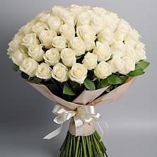 Букет 101 беля роза Белоснежка в Зилаир