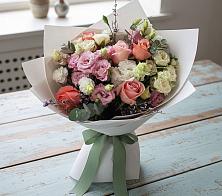 Букет цветов из:  Розы, Лизиантусы и Гвоздики #REPLACE_PRED# Зилаир