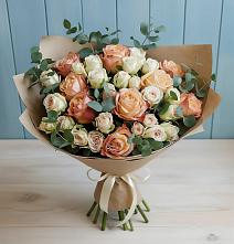 Букет цветов из:  Альстромерии и Розы в Зилаир